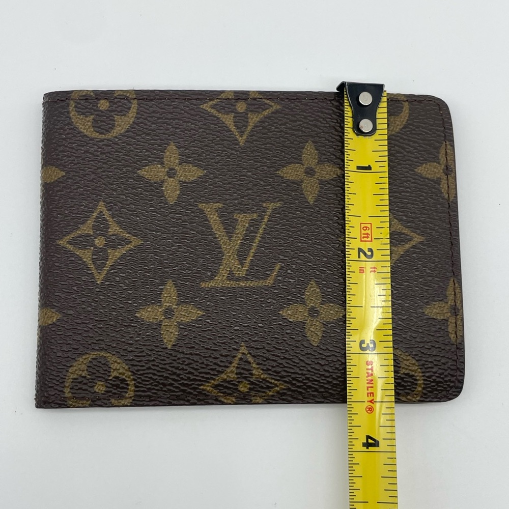 Louis Vuitton Monogram Bifold Men’s Wallet - Picture 10 of 10